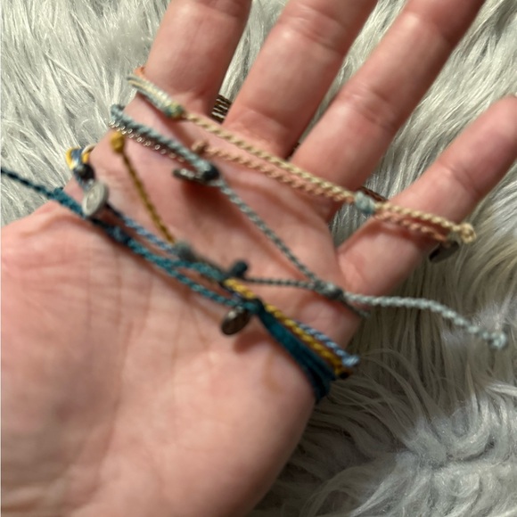 Lot of 4 Pura Vida Bracelets - Picture 3 of 3